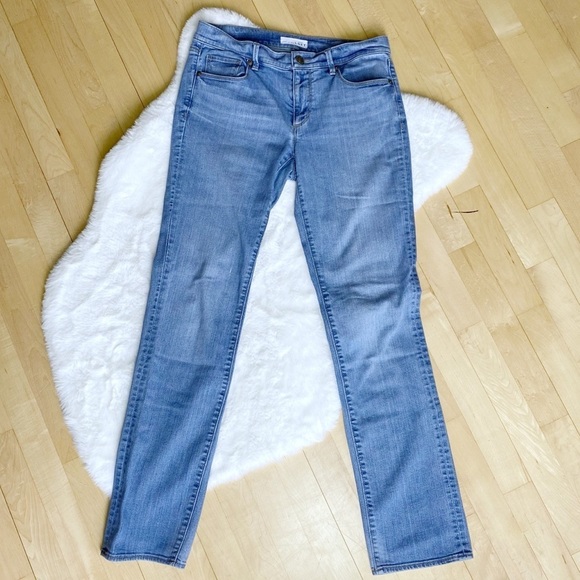 SOLD - Loft Ann Taylor Modern Straight Light Wash Jeans - Picture 2 of 12